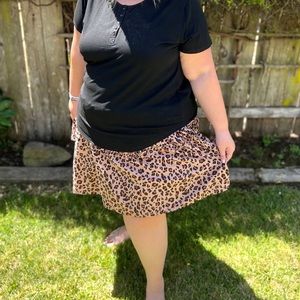 Slightly Different-Leopard Skirt Elastic Waist
